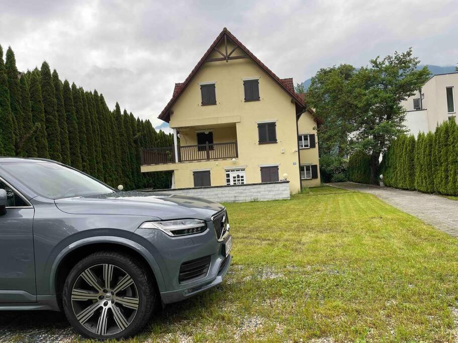 شقة Vista Del Lago Fuer 8 Personen Und Parktplatz أوسياخ المظهر الخارجي الصورة